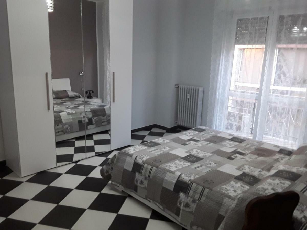 Appartamento Saretta Asti Exterior foto