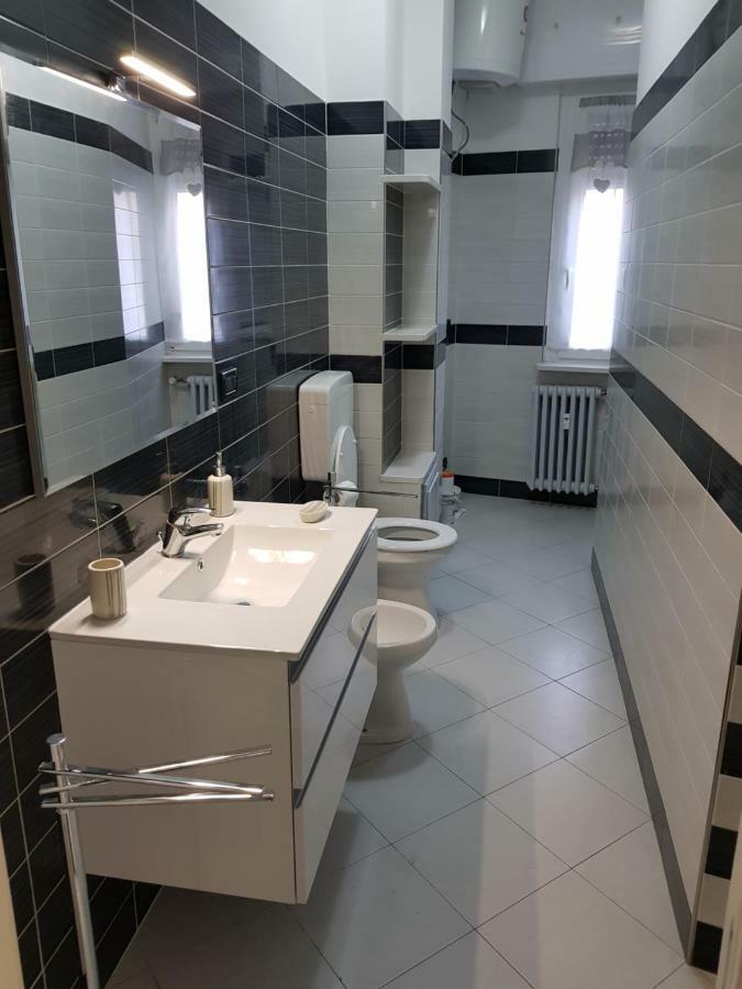 Appartamento Saretta Asti Exterior foto